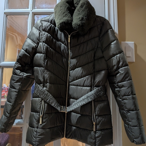 MK women down jacket medium size, green - Picture 1 of 4